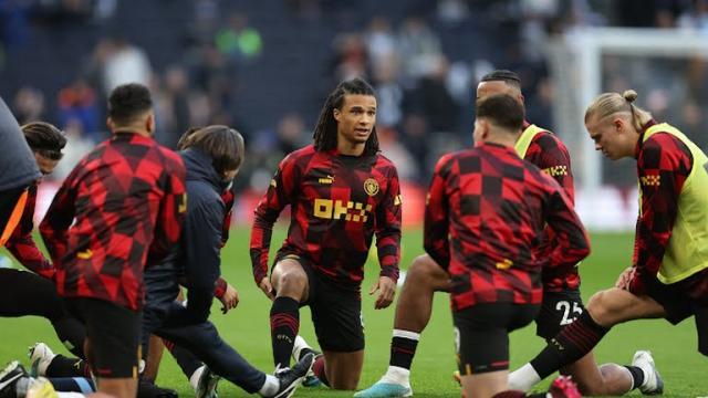 【英超】马赫雷斯中框凯恩破纪录，十人热刺1-0曼城